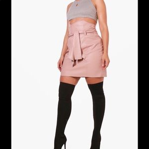 Plus Size: Boohoo High Waisted Faux Lthr Skirt